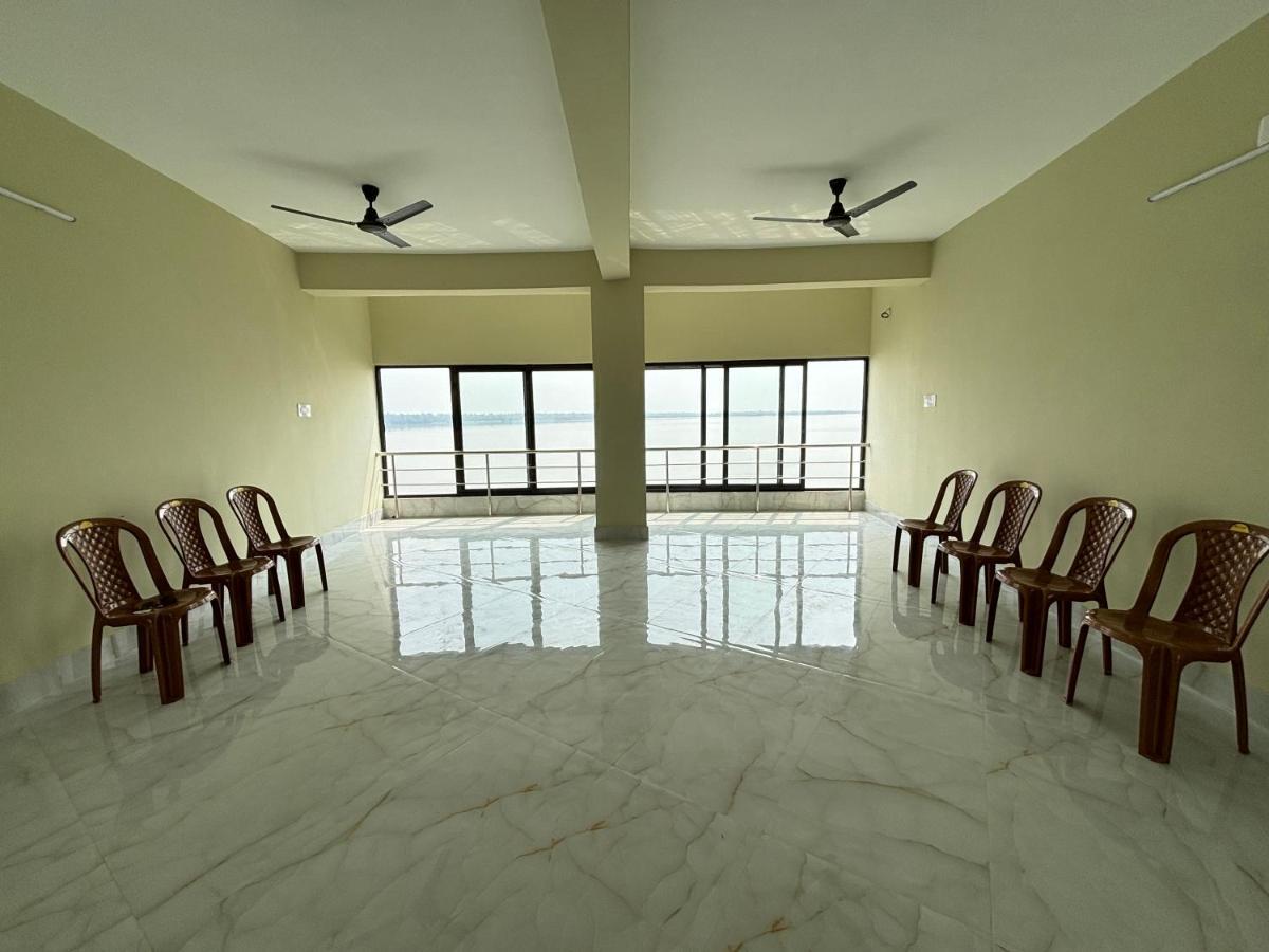 Ichhamati Hotel And Restaurant Hasnabad Exterior photo