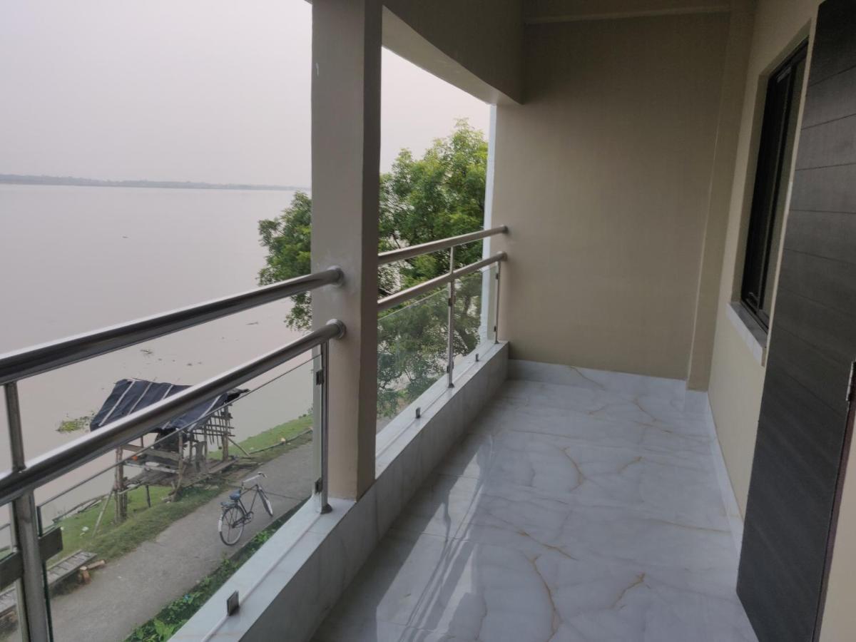 Ichhamati Hotel And Restaurant Hasnabad Exterior photo