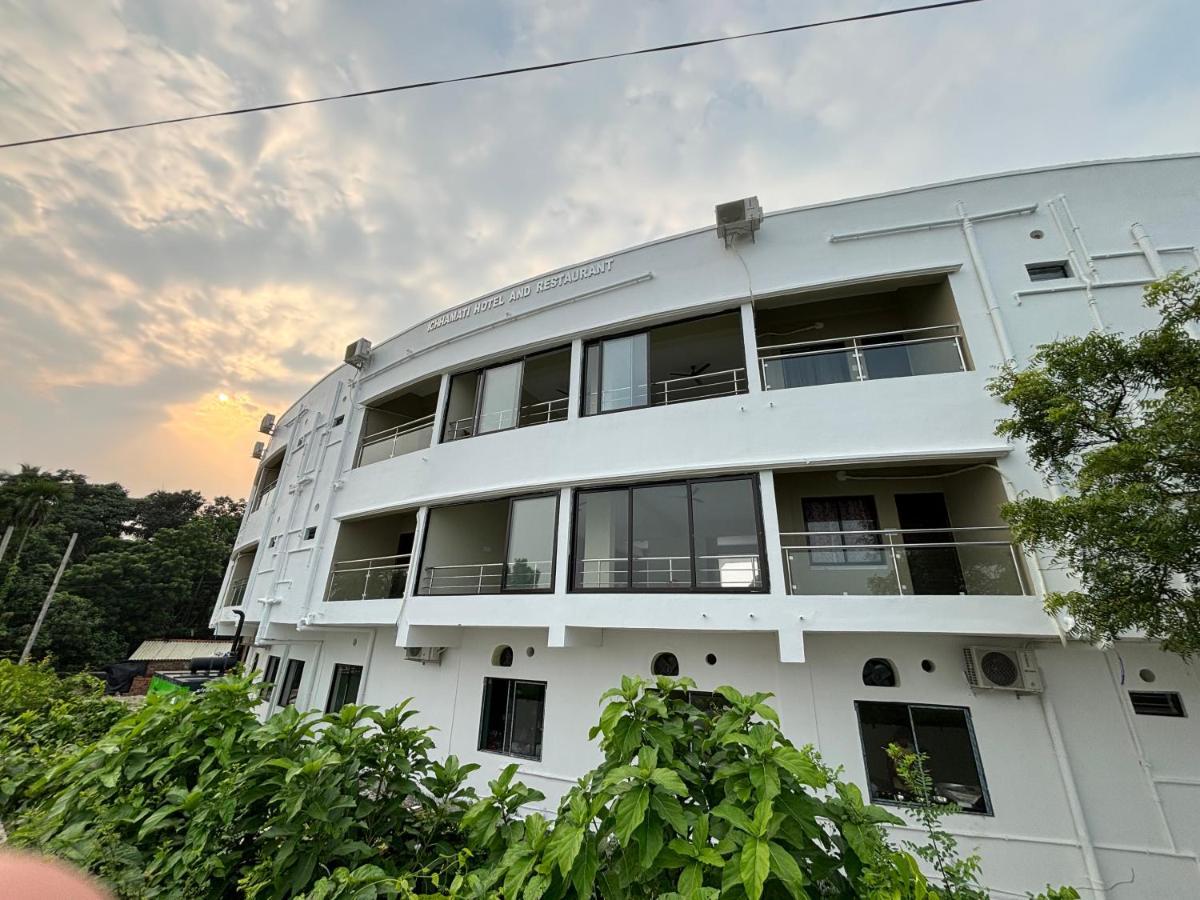 Ichhamati Hotel And Restaurant Hasnabad Exterior photo