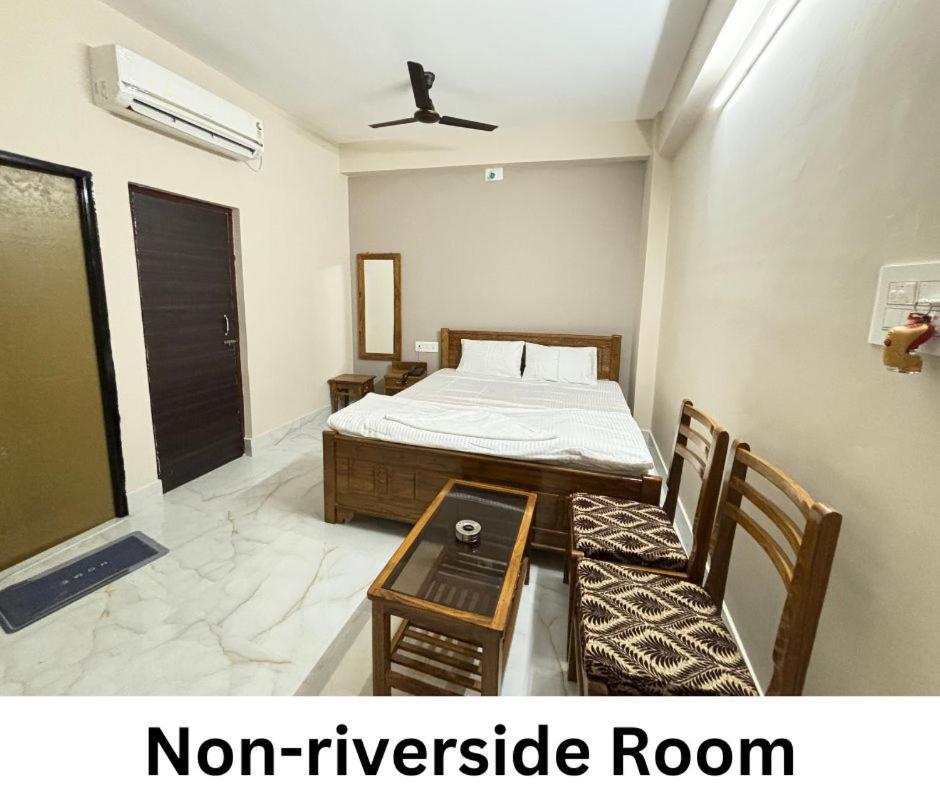 Ichhamati Hotel And Restaurant Hasnabad Exterior photo