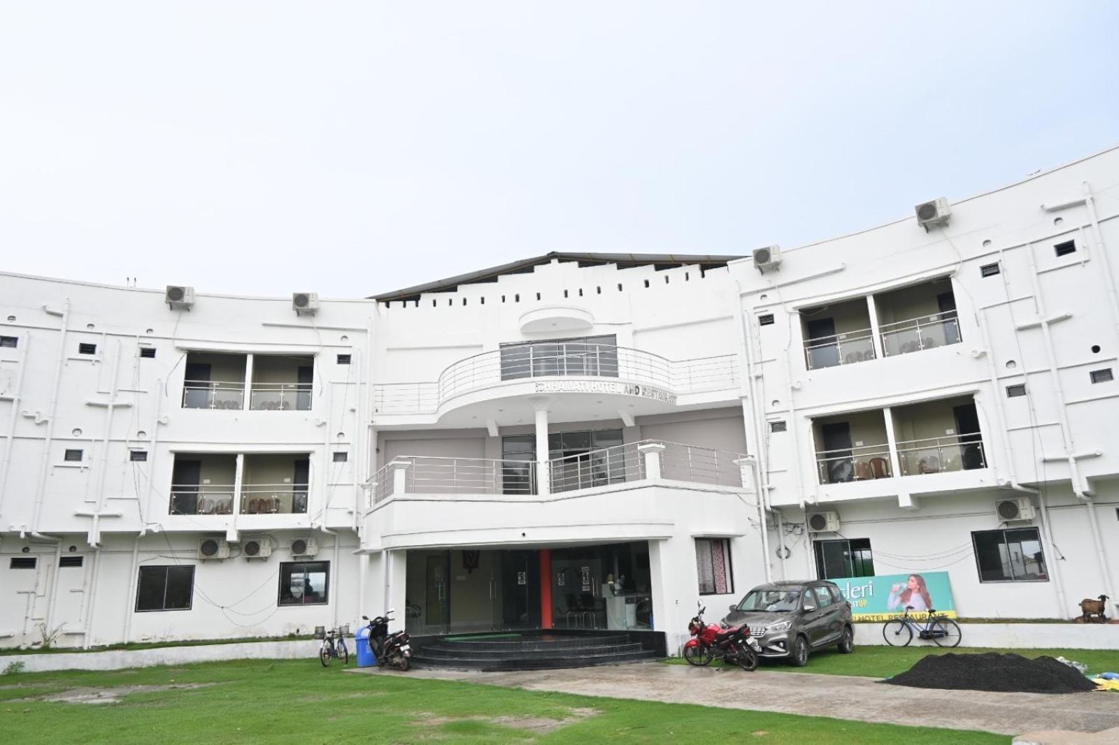 Ichhamati Hotel And Restaurant Hasnabad Exterior photo